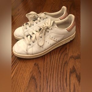Adidias Stan Smith Shoes. Size 8. Used